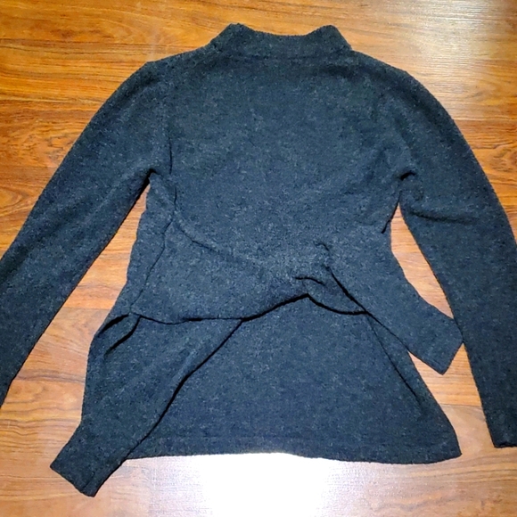 Zara Sweater - Picture 2 of 3